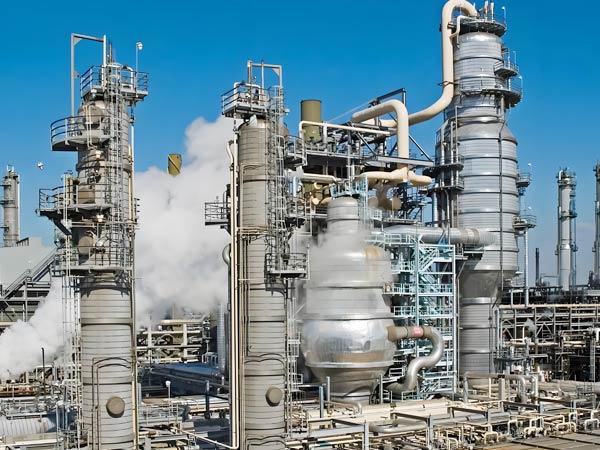 Flue gas treatment process: denitrification or dedusting first?